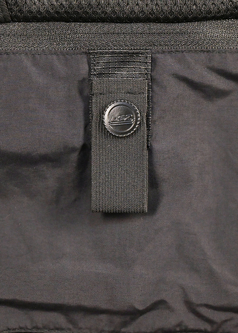 773x1080 APEX detalles 11 Belt connection loop